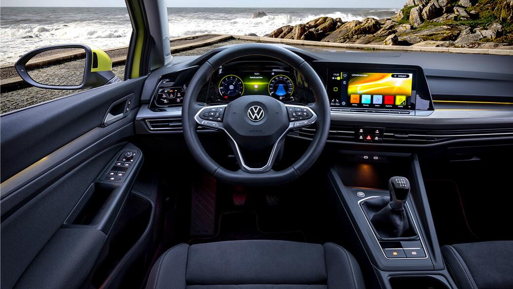 Volkswagen Golf 8 poznaj ceny i specyfikację Nowego
